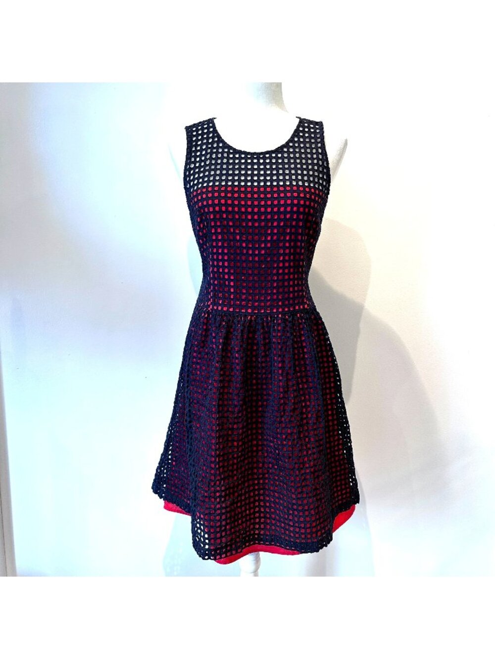 Unique Banana Republic Navy & Red Sleeveless Open-Weave Dress Size 16